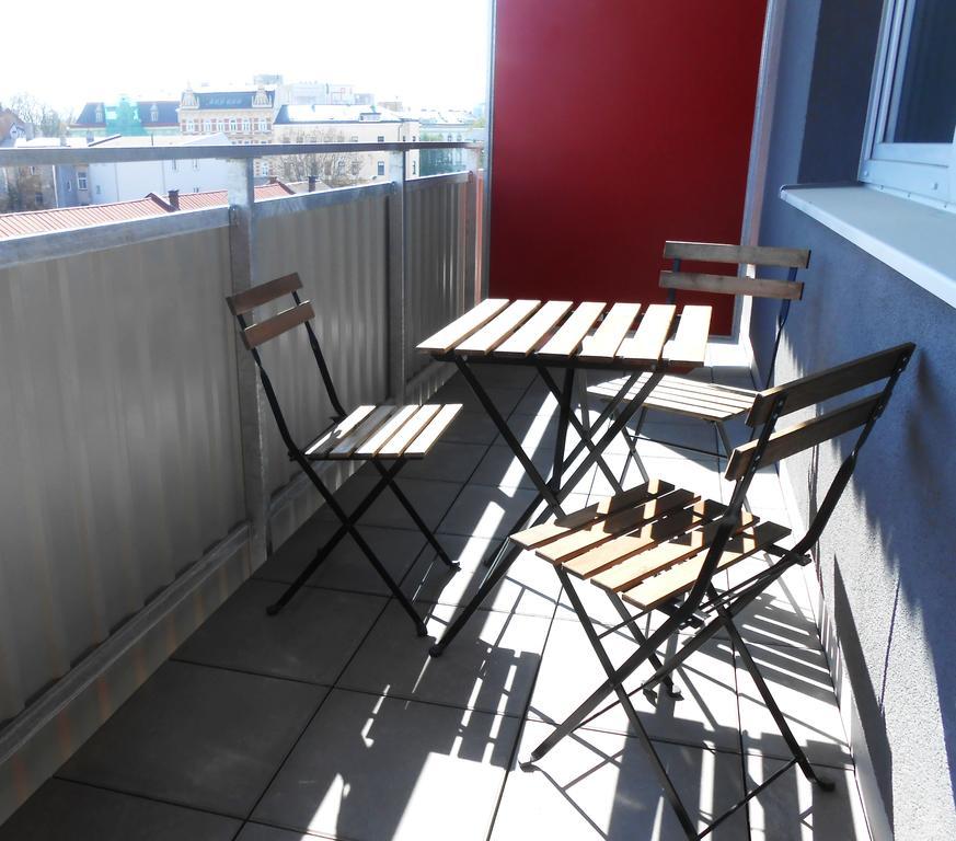 Apartments 4U Center + Free Parking Olomouc Exterior photo